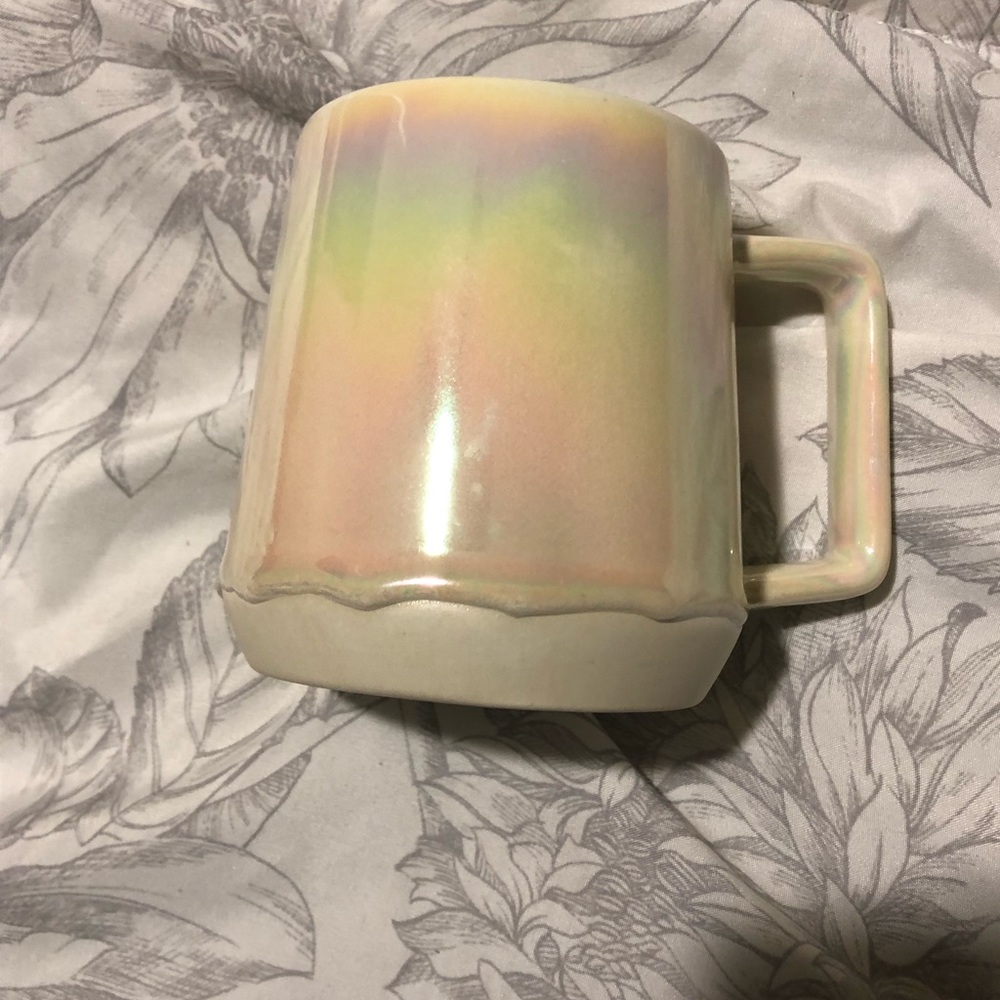 Starbucks Holiday 2019 Iridescent Mug